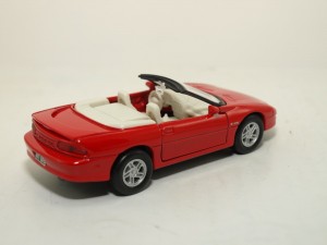 coche a escala miniatura Chevrolet Camaro 1996