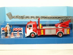 Modelos cararama escala miniatura