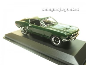 ford mustang gt bullit 1968 steve mcqueen escala 1-43 yat ming
